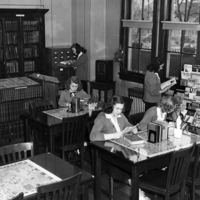 Notre Dame High School - Hamilton, Library